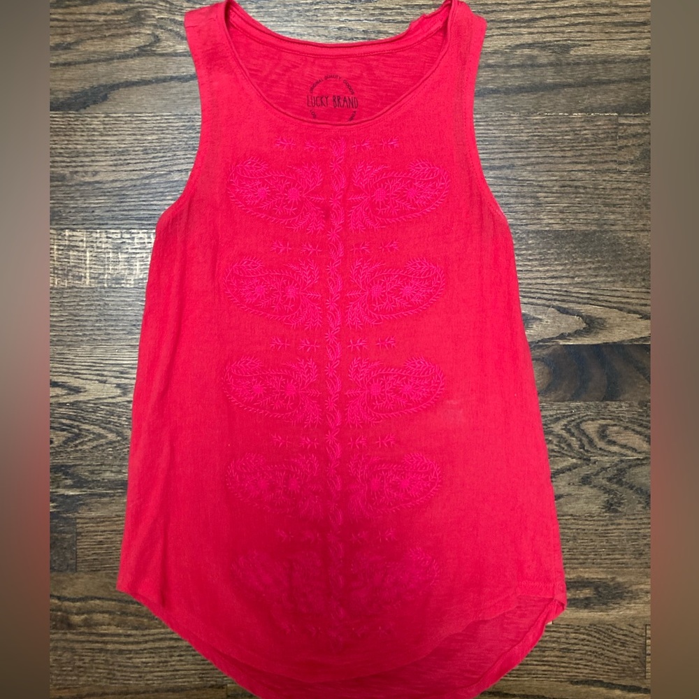 Embroidered tank